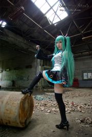 サク (绫香 Saku Ayaka) 《VOCALOID》Hatsune Miku [Shooting Star's]