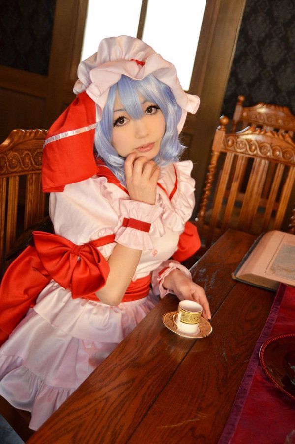 Shizuku《 Touhou Project》 Remilia Scarlet [จากดอกกุหลาบ]