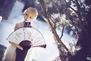 [Cosplay] Coser Yiyi - Girls Frontline Purple Rain Heart