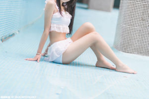 [Meow Sugar Movie] VOL.312 Kieming Er o0 Pool Cute Girl