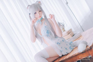 [Internet-Berühmtheit COSER Foto] Weibo Mädchen Papiercreme Monat Shimo - ベビードールと grau ねこ