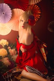 Coser Chihiro-sama "ชุดกิโมโนของ Nero"