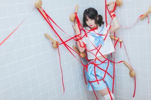 Kucing Gila dengan "Pajamas and Sailor Suit in Bathroom" [Lolita COS]