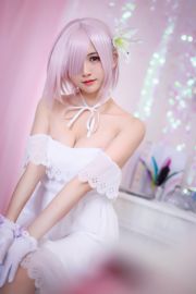 Populaire Coser Eel Fei Er "Ma Xiu White Dress"